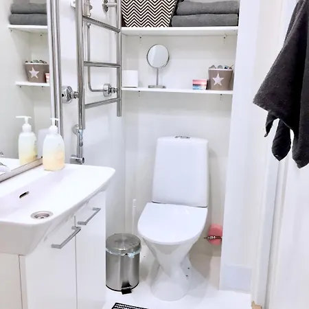 Bright Top Floor Studio In The Centre Lejlighed *